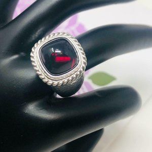 1 Brighton Color Clique hammered  Ring  RED Caboch